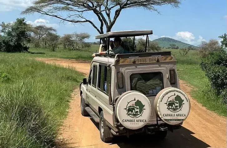 Notre véhicule de safari à l'intérieur du cratère Ngorongoro