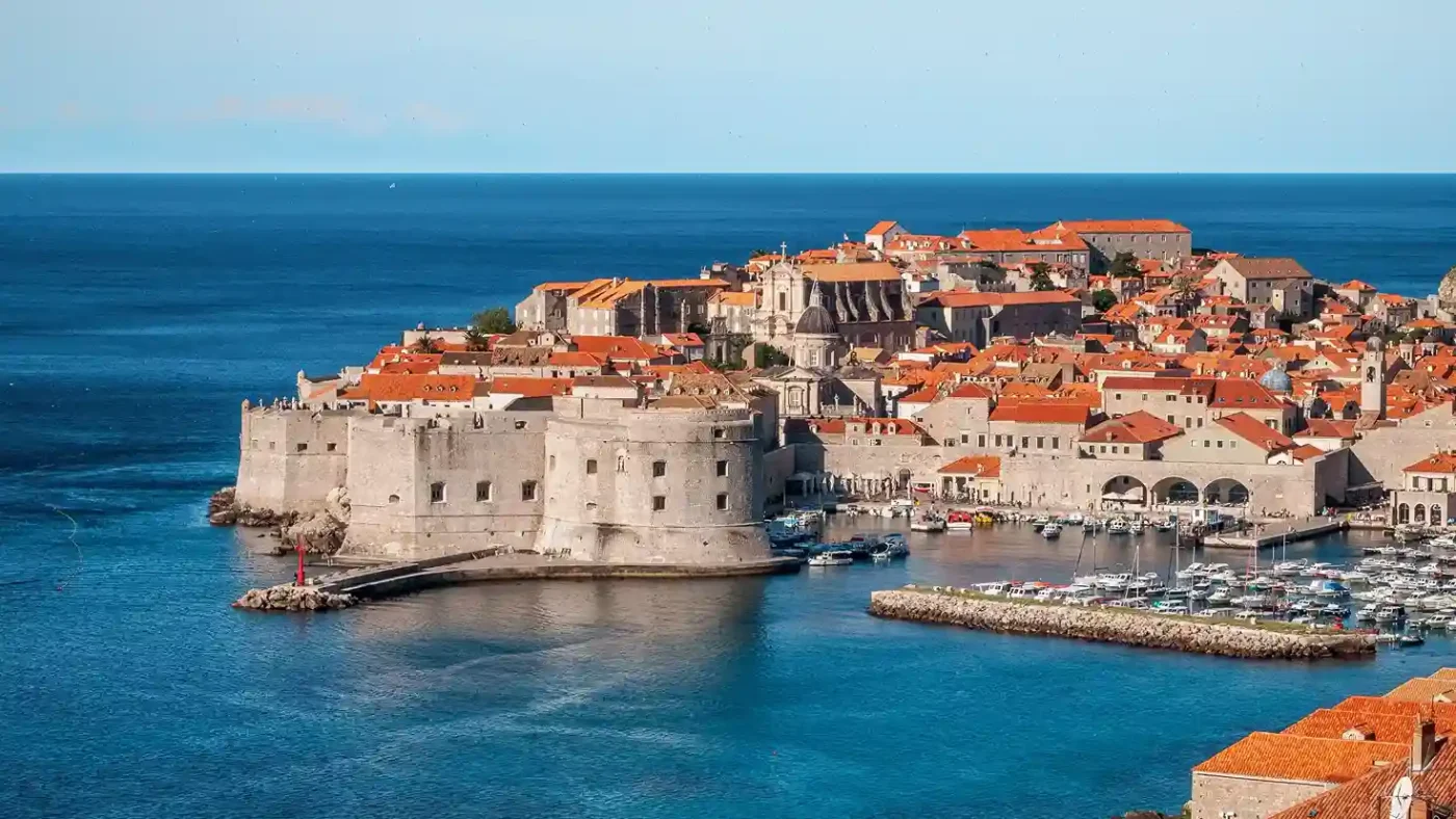 Dubrovnik walls, Plitvice Lakes, Split Diocletian Palace and Hvar island – Croatia travel guide 2026-2027
