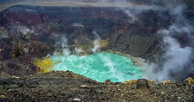 Santa Ana Volcano, Joya de Cerén Mayan ruins, El Tunco surf beach and Ruta de las Flores – El Salvador travel guide 2026-2027