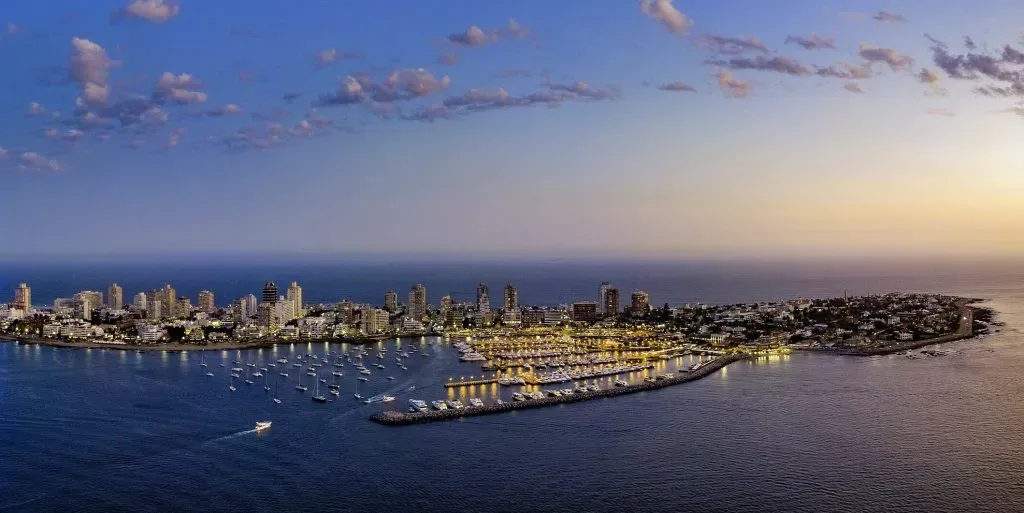 Montevideo Rambla, Colonia del Sacramento, Punta del Este beaches and gaucho countryside – Uruguay travel guide 2026-2027